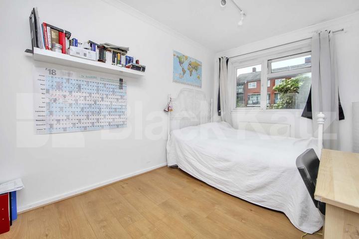 			NEW INSTRUCTION , 4 Bedroom, 1 bath, 1 reception Apartment			 Olney Road, Kennington/ Elephant and Castle